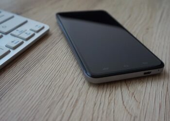 Prezes UOKiK nałożył ponad 25 mln zł kary na&nbsp;T-Mobile Polska