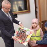 Maluchy z Przedszkola nr 1 w Sędziszowie Małopolskim świętują 541. rocznicę praw miejskich - Polskie Radio Rzeszów