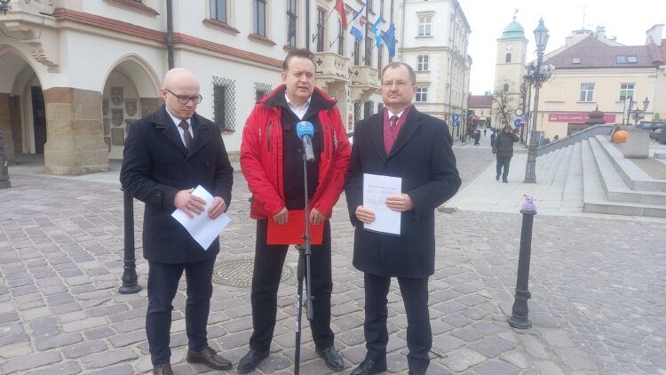 Propozycja radnych PiS: myjnie samoobsługowe z daleka od domów