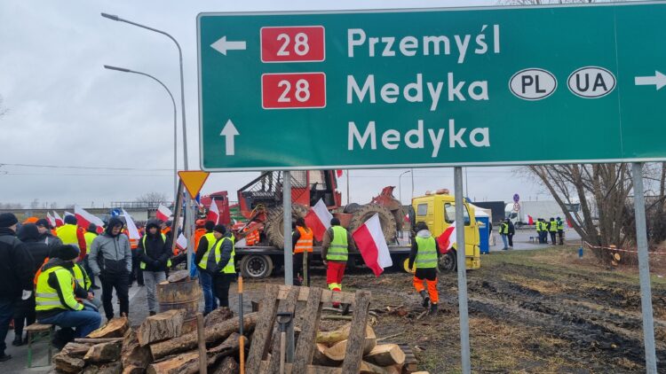 Całkowita blokada ruchu do przejść granicznych z Ukrainą