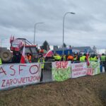 Kolejne protesty przed przejściami granicznymi i na drogach regionu. Rolnicy zaostrzają akcję (zdjęcia) 52 - Polskie Radio Rzeszów Kolejne protesty przed przejściami granicznymi i na drogach regionu. Rolnicy zaostrzają akcję (zdjęcia) - Polskie Radio Rzeszów