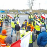 Kolejne protesty przed przejściami granicznymi i na drogach regionu. Rolnicy zaostrzają akcję (zdjęcia) 57 - Polskie Radio Rzeszów Kolejne protesty przed przejściami granicznymi i na drogach regionu. Rolnicy zaostrzają akcję (zdjęcia) - Polskie Radio Rzeszów