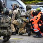 Ćwiczenia policyjnych kontrterrorystów w stolicy Podkarpacia (fotogaleria) 9 - Polskie Radio Rzeszów Ćwiczenia policyjnych kontrterrorystów w stolicy Podkarpacia (fotogaleria) - Polskie Radio Rzeszów