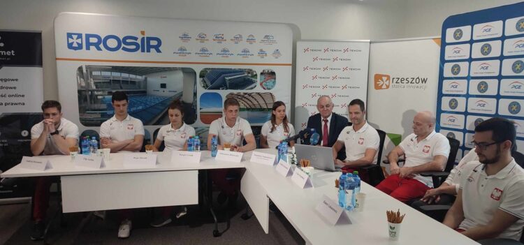 Skoki do wody. Olimpijska nominacja dla Roberta Łukaszewicza ze Stali Rzeszów