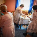 Tłusty czwartek z Kołem Gospodyń Wiejskich w Jaworniku Polskim (fotogaleria) 25 - Polskie Radio Rzeszów Tłusty czwartek z Kołem Gospodyń Wiejskich w Jaworniku Polskim (fotogaleria) - Polskie Radio Rzeszów