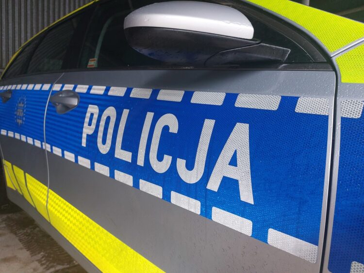 Policjanci zatrzymali mężczyznę, który był poszukiwany listem gończym