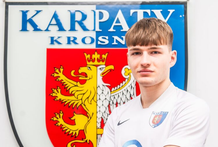 Piłka nożna. Karpaty Krosno z nowymi zawodnikami