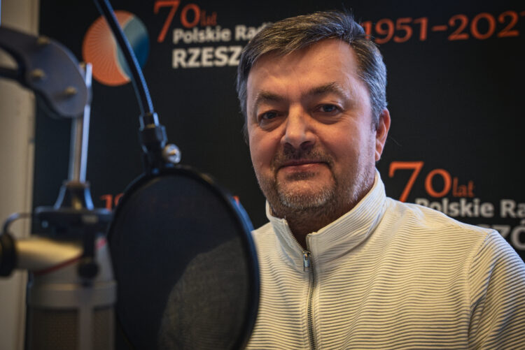 O miłości w literaturze rozmawiamy z poetą Januszem Pasterskim