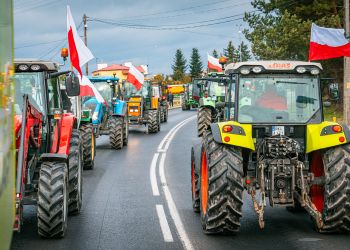 Kolejne protesty przed&nbsp;przejściami granicznymi i&nbsp;na&nbsp;drogach regionu. Rolnicy zaostrzają akcję (zdjęcia)