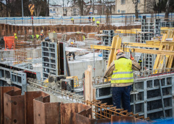 Na&nbsp;Podkarpaciu brakuje rąk do&nbsp;pracy