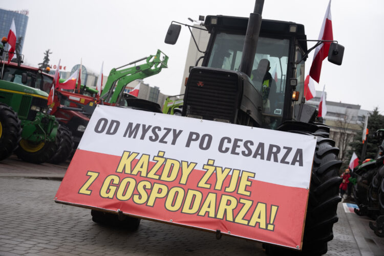 Protest rolników na Podkarpaciu. Utrudnienia na drogach (zdjęcia)