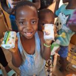 Akcja „Polskie smyki dzieciom z Afryki” organizowana przez Fundację Pro Spe 4 - Polskie Radio Rzeszów Akcja „Polskie smyki dzieciom z Afryki” organizowana przez Fundację Pro Spe - Polskie Radio Rzeszów