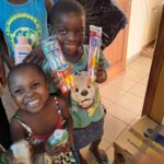 Akcja „Polskie smyki dzieciom z Afryki” organizowana przez Fundację Pro Spe 3 - Polskie Radio Rzeszów Akcja „Polskie smyki dzieciom z Afryki” organizowana przez Fundację Pro Spe - Polskie Radio Rzeszów