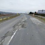 Fatalny stan drogi wojewódzkiej na odcinku Czudec-Zaborów - Polskie Radio Rzeszów