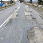 Fatalny stan drogi wojewódzkiej na odcinku Czudec-Zaborów - Polskie Radio Rzeszów