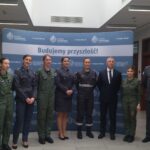 "Kobiety w lotniczym mundurze. Twarze lotnictwa” na Politechnice Rzeszowskiej 6 - Polskie Radio Rzeszów "Kobiety w lotniczym mundurze. Twarze lotnictwa” na Politechnice Rzeszowskiej - Polskie Radio Rzeszów