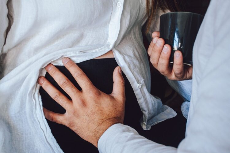 Kobiety w ciąży powinny unikać ultraprzetworzonej żywności ze względu na ftalany 1 - Polskie Radio Rzeszów Kobiety w ciąży powinny unikać ultraprzetworzonej żywności ze względu na ftalany