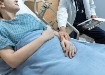 „Leczyć chorego poprzez leczenie relacji” hasłem 32. Światowego Dnia Chorego