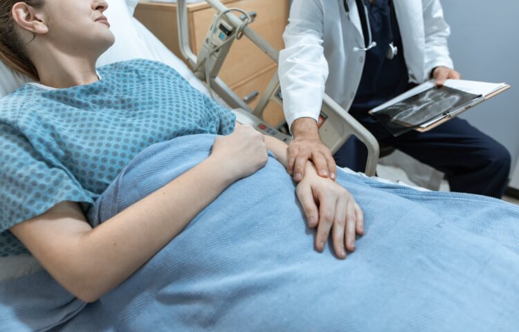 „Leczyć chorego poprzez leczenie relacji” hasłem 32. Światowego Dnia Chorego