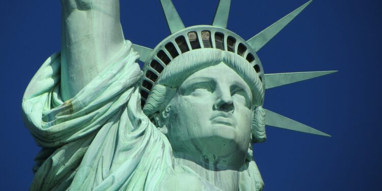 statue of liberty 267948 1280