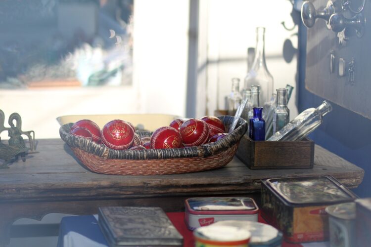 2 marca – Dzień Staroci