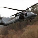 Ćwiczenia z wykorzystaniem policyjnego śmigłowca Black Hawk 5 - Polskie Radio Rzeszów Ćwiczenia z wykorzystaniem policyjnego śmigłowca Black Hawk - Polskie Radio Rzeszów