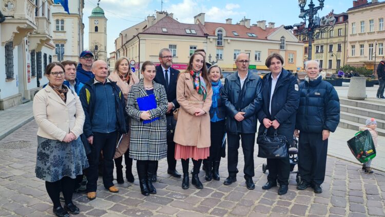 Konfederacja i Bezpartyjni Samorządowcy przedstawili swoich kandydatów