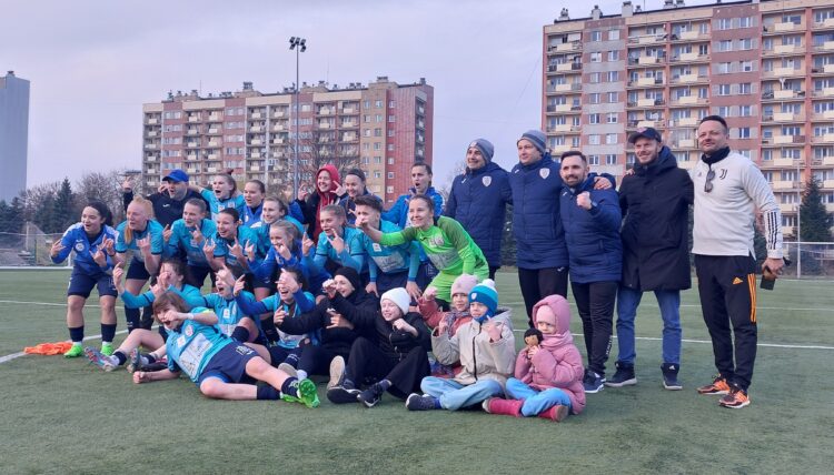 Piłka nożna. Porażka Resovii na inaugurację