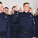 Szeregi podkarpackiej policji zasiliło 46 nowych funkcjonariuszy (zdjęcia) - Polskie Radio Rzeszów