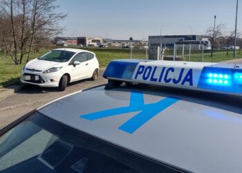 Jechała z&nbsp;córką na&nbsp;zakupy. Miała 4 promile