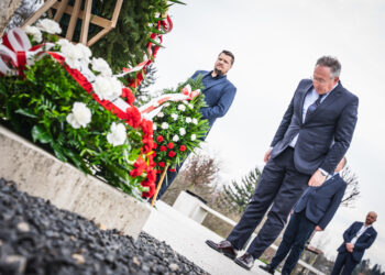 Minister Bartłomiej Sienkiewicz z&nbsp;wizytą w&nbsp;Markowej