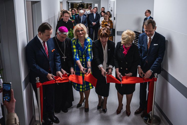 Odnowiona klinika ortopedii szpitala wojewódzkiego w Rzeszowie 1 - Polskie Radio Rzeszów Odnowiona klinika ortopedii szpitala wojewódzkiego w Rzeszowie