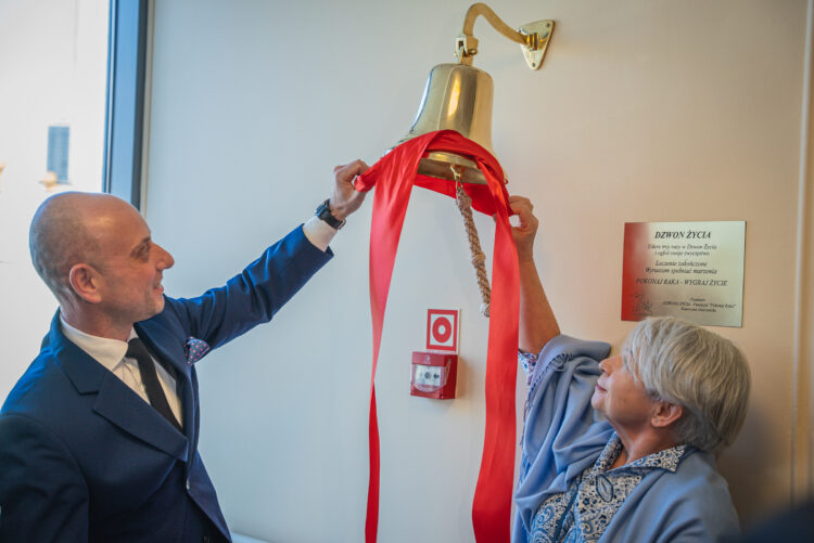 „Dzwon życia” zawisł w Uniwersyteckim Szpitalu Klinicznym w Rzeszowie