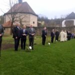 Dziewięć jabłoni zasadzono w kraju Saary z Niemczech. Upamiętniają rodzinę Ulmów - Polskie Radio Rzeszów