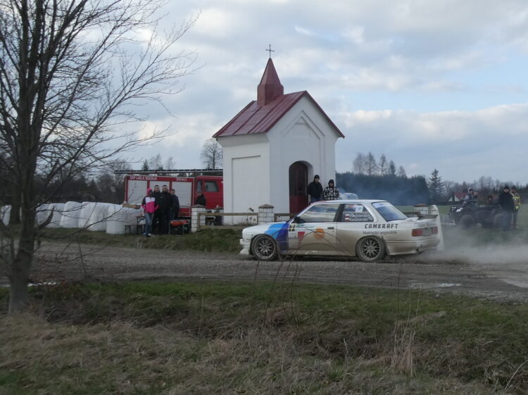 32 załogi wystartowały w 3. Rajdzie Ziemi Sanockiej