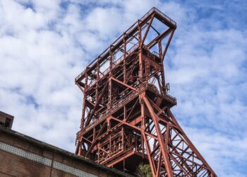 Sąd administracyjny uchylił decyzję środowiskową w&nbsp;sprawie kopalni Turów