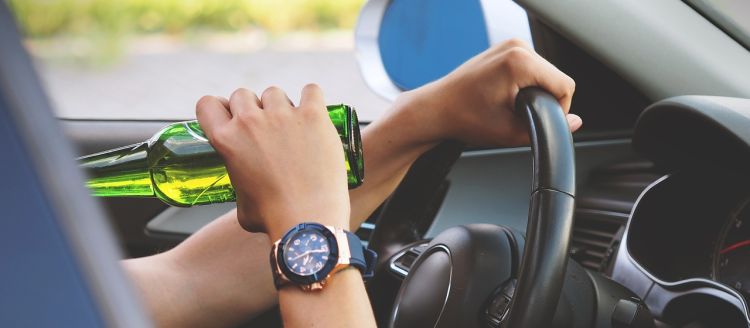 „Trzeźwy poranek” na Podkarpaciu – 31 nietrzeźwych kierowców zatrzymanych 1 - Polskie Radio Rzeszów Pijani kierowcy od czwartku stracą samochody lub zapłacą ich równowartość