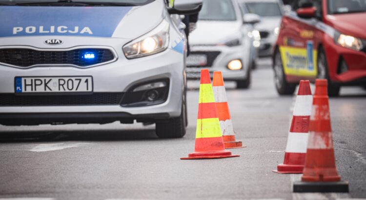 Utrudnienia na S19. Zderzenie trzech aut