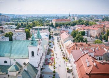 Karolina Pikuła pozywa w&nbsp;trybie wyborczym prezydenta Konrada Fijołka