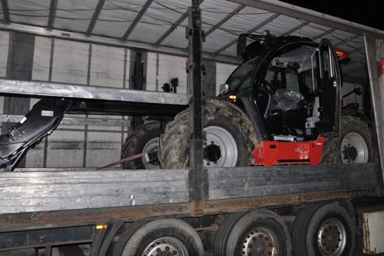 Maszynę budowlaną skradzioną we Francji odzyskano w Korczowej