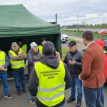 Rolnicy wznowili protest przed granicą (zdjęcia) 3 - Polskie Radio Rzeszów Rolnicy wznowili protest przed granicą (zdjęcia) - Polskie Radio Rzeszów