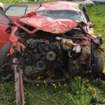 Auto przeleciało przez posesję, zniszczyło ogrodzenie i wiatę (zdjęcia) 2 - Polskie Radio Rzeszów Auto przeleciało przez posesję, zniszczyło ogrodzenie i wiatę (zdjęcia) - Polskie Radio Rzeszów