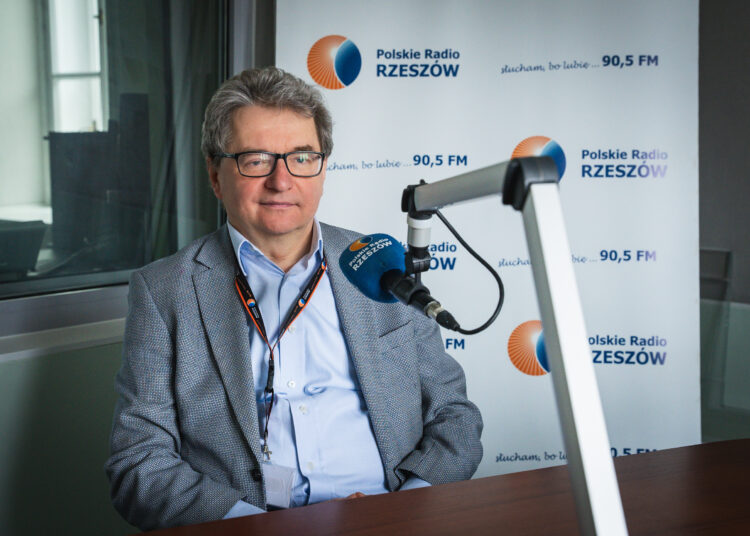 GOŚĆ DNIA. 5 proc. VAT na żywność. Wzrosną ceny? 1 - Polskie Radio Rzeszów GOŚĆ DNIA. 5 proc. VAT na żywność. Wzrosną ceny?