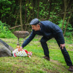 Przyjechali na Górę Śmierci oddać hołd ofiarom obozu (fotogaleria) 18 - Polskie Radio Rzeszów Przyjechali na Górę Śmierci oddać hołd ofiarom obozu (fotogaleria) - Polskie Radio Rzeszów