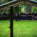 Przyjechali na Górę Śmierci oddać hołd ofiarom obozu (fotogaleria) 22 - Polskie Radio Rzeszów Przyjechali na Górę Śmierci oddać hołd ofiarom obozu (fotogaleria) - Polskie Radio Rzeszów