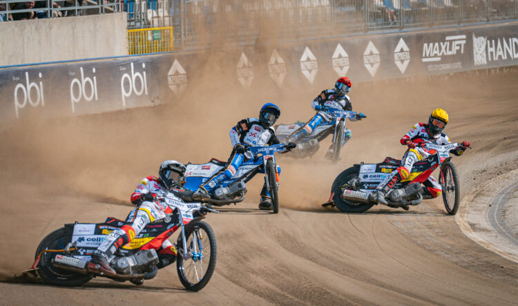 Żużel. W derbach Podkarpacia górą Cellfast Wilki Krosno (zdjęcia)