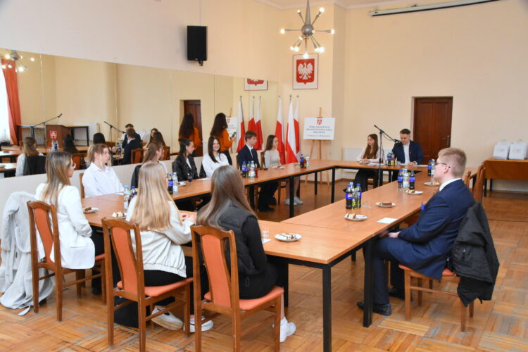 Młodzieżowa Rada Miejska w Sędziszowie Małopolskim zakończyła kadencję