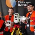 Pomiary geodezyjne w studiu Radia Rzeszów - Polskie Radio Rzeszów
