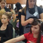 20- lecie kształcenia fryzjerów w Zespole Szkół ZDZ 6 - Polskie Radio Rzeszów 20- lecie kształcenia fryzjerów w Zespole Szkół ZDZ - Polskie Radio Rzeszów