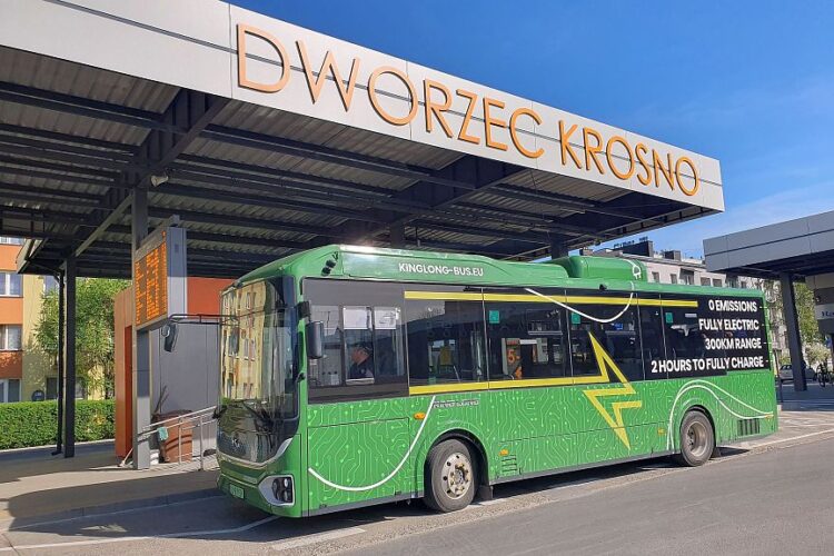 Chiński autobus elektryczny testowany w Krośnie 1 - Polskie Radio Rzeszów Chiński autobus elektryczny testowany w Krośnie